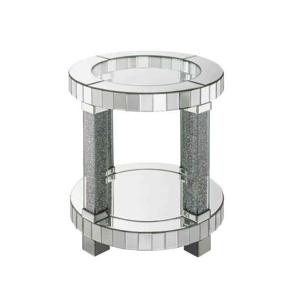 This Fafia end table is the perfect focal piece to any room. The clear glass top and beveled mirrored frame add an airy touch to your space. Drawing attention to the glittering faux gem legs. Giving your home an enchanting contemporary aesthetic. It perfe