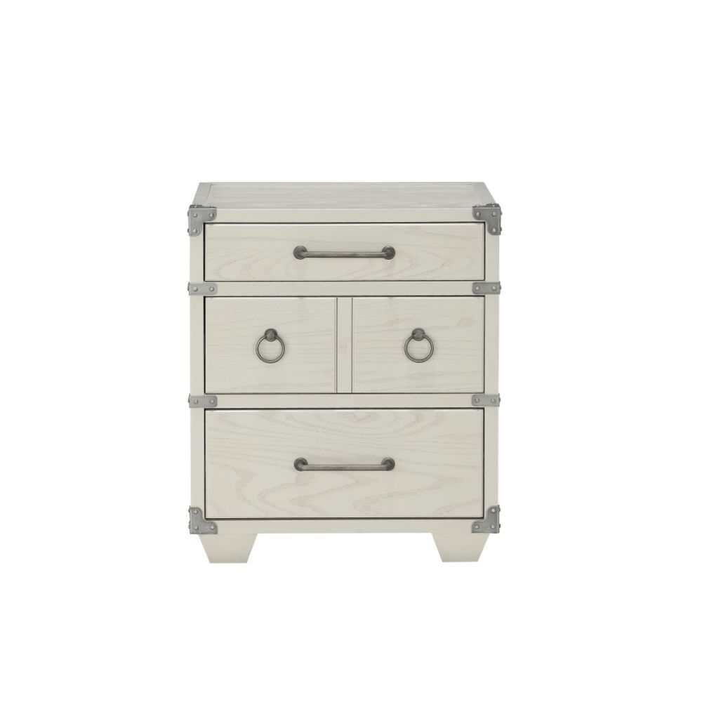 3 Drw Drawer: GLIDE) Side Metal, (Ball Bearing), DOVETAIL) English, Manual-Close, Hardware: Double Pull-Knobs CONSTRUCTION] Wooden Frame w/Metal Industrial Braces, Wooden Block Leg (Pine & Poplar)<br/><br/><b>Product Features</b><ul><li>Case: 1Pc/1Ctn</li