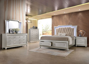  the mirror is accented with LED light and a crystal-like sparkling trim. Its crystal-like trimming creates dazzling g