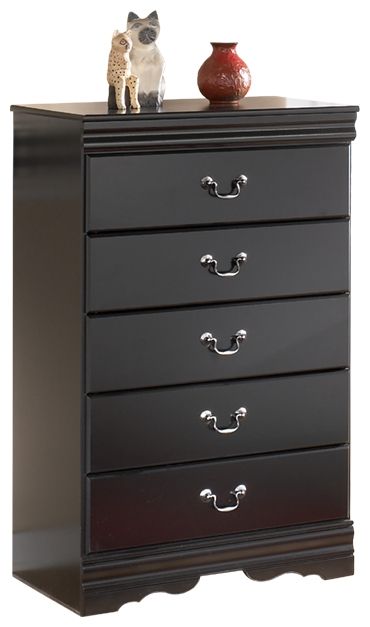 This chest of drawers is the epitome of traditional decor. Louis Philippe-style moulding dates back to the mid-19th century when furnishings were lavish yet somewhat simple. Luxe finish adds a slightly modern touch. Five smooth-glide drawers beautifully a
