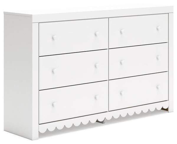 Make getting ready for the day (or bed) that much more magical with this dresser. Charmingly cute with its scalloped detailing, it appeals to both her sense of playful whimsy and your love for modern design. And the dresser-'s crisp white finish gives you