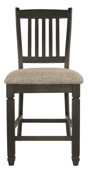  provide a sturdy foundation. The stool-'s heavily woven fabric has a quality feel-good touch