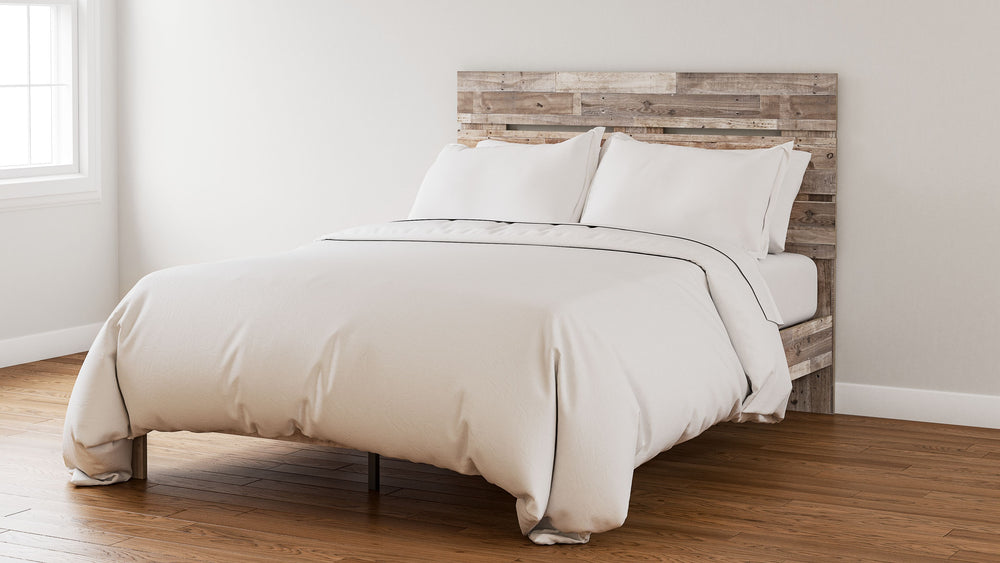 Part beach chic, part urban hip, this full platform bed is everything you dreamed of, at a comfortably cool price. The butcher block, whitewash finish over replicated pine grain lends a richly relaxed aesthetic that suits your sensibility. What an easy-br