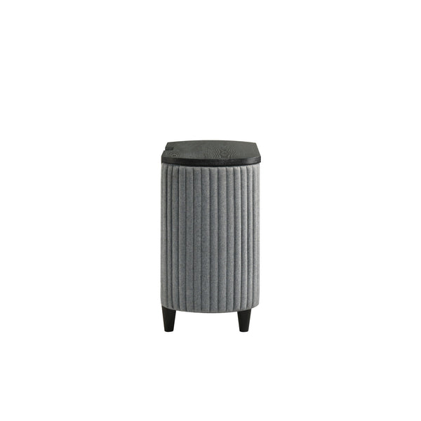  itâ€™s sleek and durable. The Onyx Black finish with gray glazing enhances the wood grain for a luxe look. Curved 