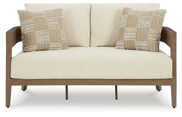  year after year. The gently curved piece features cushions wrapped in Nu