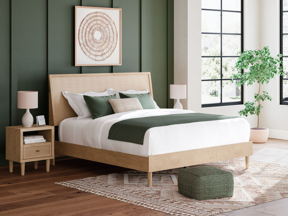 Clean-lined and contemporaryâ€”but far from starkâ€”this king panel bed is a fresh style awakening. Pairing a light finish with replicated oak grain and textured beige details that replicate the look of cane, its mixed materials bring a naturally versatil