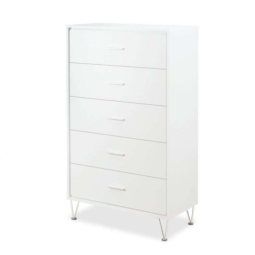 This beautiful Deoss chest of drawers boasts of contemporary style, five drawers with metal drawer handles. Crafted with rich white finish enhances this dresser-'s sleek style and the drawers provide plenty of storage space for clothes and more.<br/><br/>