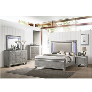 5 Drw Case-Leg Wooden Frame with Mirrored Front Trim Wooden Block Leg Shape: Rectangular<br/><br/><b>Product Features</b><ul><li>Case: 1Pc/1Ctn</li><li>Finish: Light Gray Oak</li><li>Style: Glam</li><li>Materials: Wood, Mirror, Composite Wood</li></ul><br