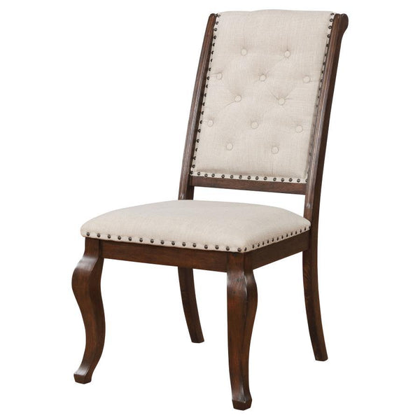  tufted back. Traced in nailhead t