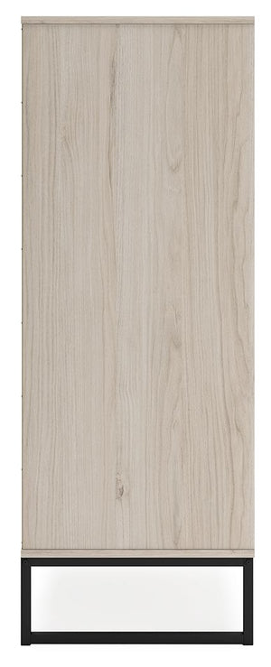 Socalle - Light Natural - Five Drawer Chest