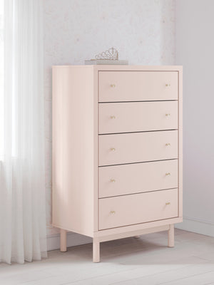  charming vibe to organizing clothes and other essentials. Made for her and style