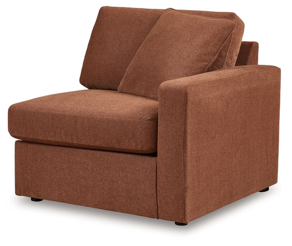 Modmax - Spice - 8-Piece Sectional With Audio And Storage Consoles