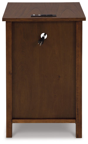 Treytown - Brown - Chair Side End Table