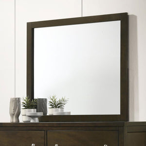  perfectly complementing your dresser with its clean lines and simple design. The dark cocoa finish on the frame adds warmth and sophistication