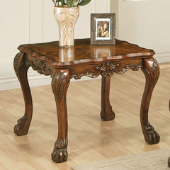 The Dresden traditional end table, reflects highly decorative details, oversized claw feet, decorative carving inlay veneers on apron, all carefully made with selected materials. This table will be the showpiece of any room environment.<br/><br/><b>Produc