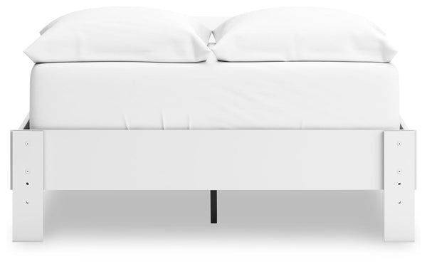 Hallityn - White - Full Platform Bed