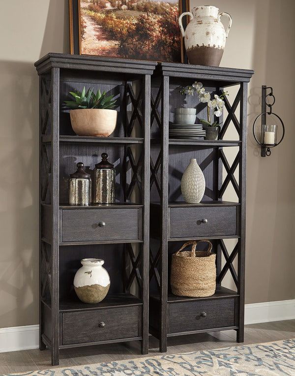  2 Cabinets