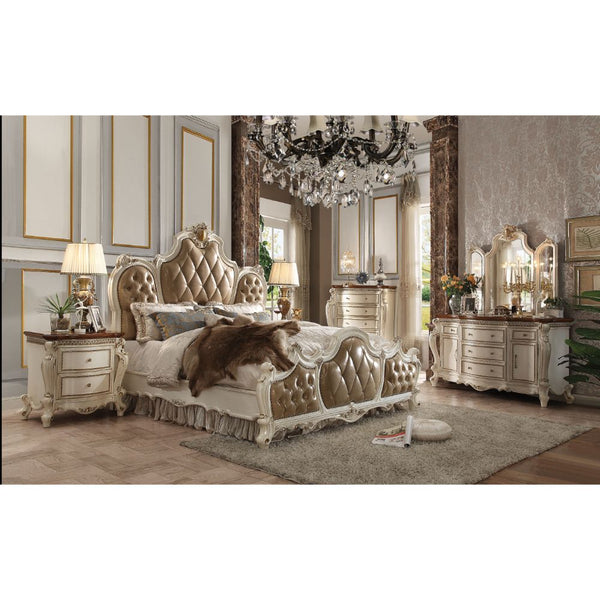 The Picardy bedroom collection brings the influence of European antiques to life with traditional carvings, detailed looping, and a gorgeous antique pearl finish. The hand applied finish enhances the beauty of the detailed wood work and carvings. The bed 