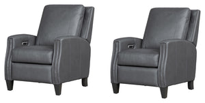 The Hunter features padded backs and sides with a heavyweight double upholstered back flap, offering a clean tailored look. Crafted with predominately high-quality North American hides, this chair ensures a luxurious feel wherever you sit and touch. In ad