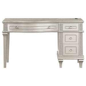  including felt lining on top drawer