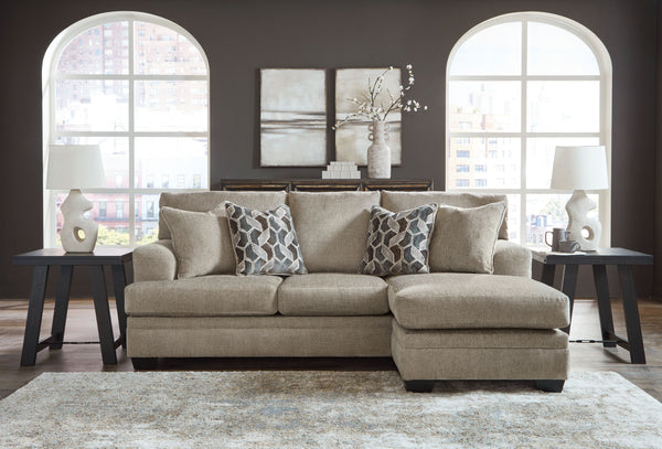  making it a delightful place to unwind. Whether you-'re enjoying a quiet evening alone or chilling with friends