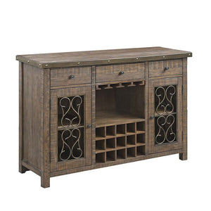  which makes it great for hosting dinner parties. The double p