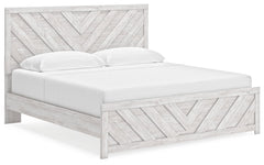 Charmingly designed, this king panel bed embraces the aesthetics of countryside living and repurposes them for modern settings. Its whitewash paint, replicating the wear and tear of time, appeals to your love of vintage character. And a chic chevron patte