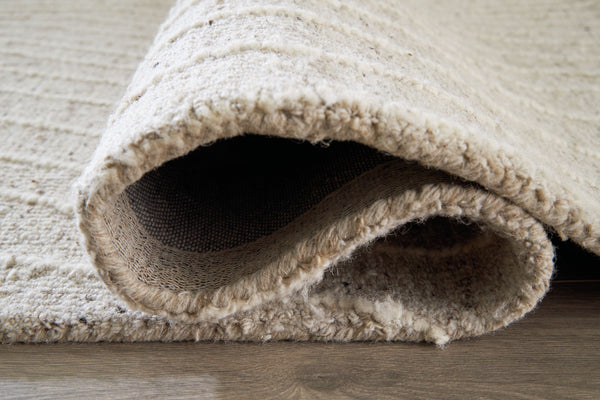 Varahill - Gray / Ivory - Large Rug