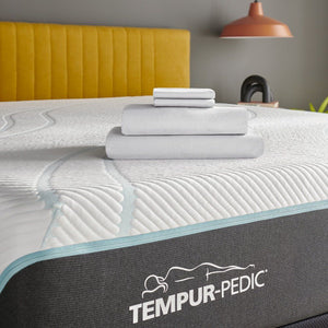 Maximize your sleep experience. Woven from a blend of soft cotton and silky TENCELTM Lyocell fibers with an innovative fine mesh construction, these moisture-wicking sheets offer maximum breathability between you and your Tempur-Pedic mattress.<br/><br/><