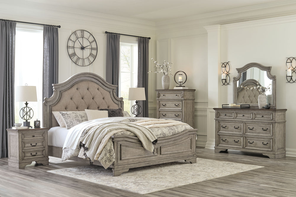 Lodenbay - 5 Pc. - Dresser, Mirror, California King Panel Bed - Antique Gray