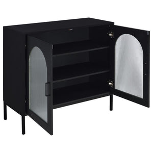  adjustable shelves provide flexible storage for dinnerware and dÃ©cor