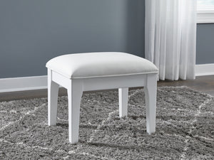  adding a touch of understated glamour to your sophisticated sanctuary.<br/><br/><b>Product Features</b><