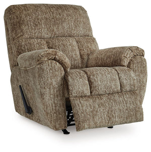  luxurious cushions and pillow top armrests. Need more comfort and support for your body? Cue the tall back. And while it might 