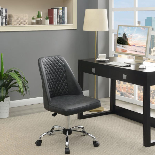  this office chair features a bucket style seat with a diamond tufted backrest and a smooth cushion. Capable of getting around the office