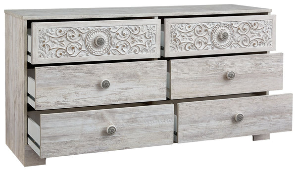  perfect for a restful bedroom retreat. Tastefully edited lines and medal