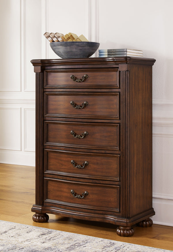  its stately presence graces your room with an air of opulence. Your taste for exquisite details is satisfied with decorative drawer pulls and c