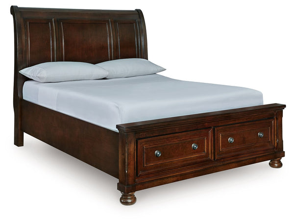 The quality craftsmanship is clear to see. The classic design elementsâ€”including bun feetâ€”are easy to love. Satisfying your taste for vintage inspiration, this queen sleigh storage bed is elegant without looking fussy. Two built-in drawers at the foot