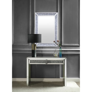  Rectangular Console Table Storage: 2 Drawers Features: Mirrored Top