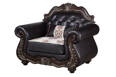The Royal Classics Maximus Living Room Arm Chair is expertly crafted to combine timeless beauty with exceptional durability. Made from solid pine with premium polyurethane carvings, this armchair is both lightweight and robust, resistant to moisture, rot,