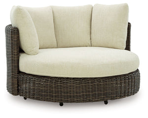 Add luxury, comfort and durability to alfresco fun. This outdoor swivel lounge chair captures the textural beauty of wicker while withstanding the elements, from rain to shine. With a UV-resistant design, the wonderfully low-maintenance Nuvella+â„¢ fabric