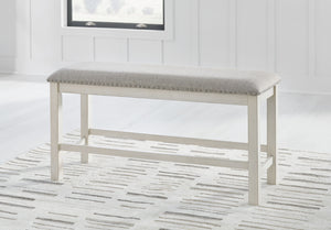  farmhouse-style seating has never been so fashionable. All thatâ€™s missing is you and your family.<br/><br/><b>Product Features</b><ul><li