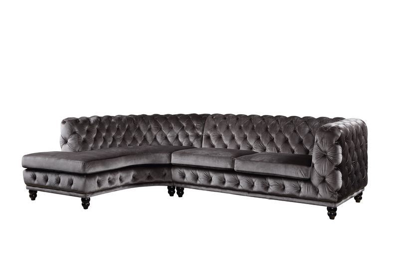 â€¢KD Legsâ€¢Foam Density: D28â€¢Accent Pillow Not Included<br/><br/><b>Product Features</b><ul><li>KD Leg</li><li>Seat Construction: Full Foam</li><li>Accent Pillow Not Included</li><li>Tight Seat & Back Cushion</li><li>Wooden Inner Frame</li><li>Botton 