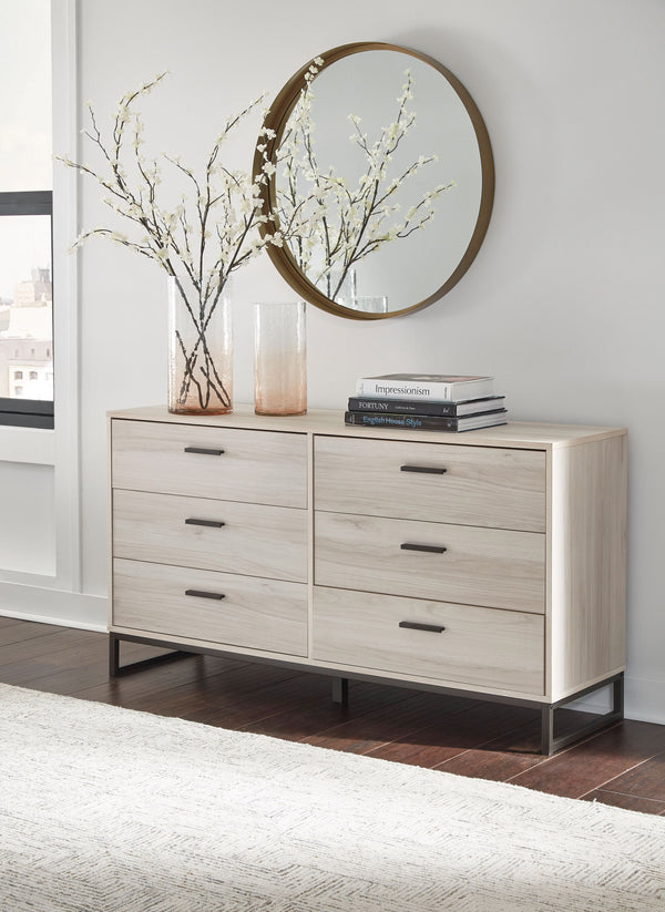 Socalle - Natural - 5 Pc. - Dresser