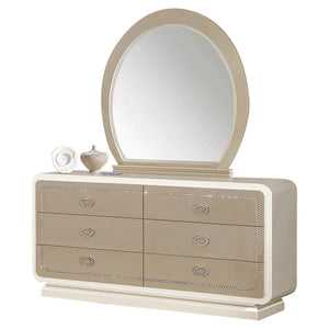 The design of this Allendale mirror takes it to a new dimension. The updated design is utilized to create a dramatic looking, blending the new trend with a high gloss finish. Its oval shape further complements the headboard of the matching bed and handles