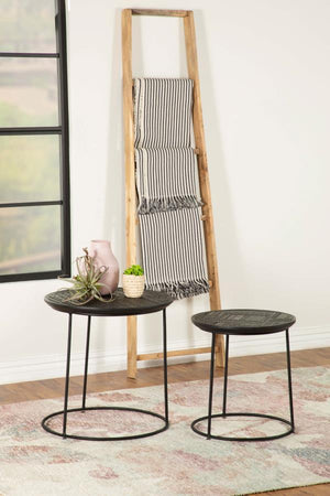  designed for style and function. Crafted from eco-friendly solid mango wood