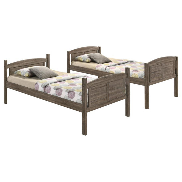  restful retreat. Along the top bunk are safety guar
