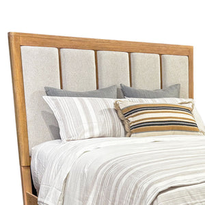 Escape - Bedroom King Panel Bed 2 Nightstands And Dresser With Mirror - Glazed Natural Oak