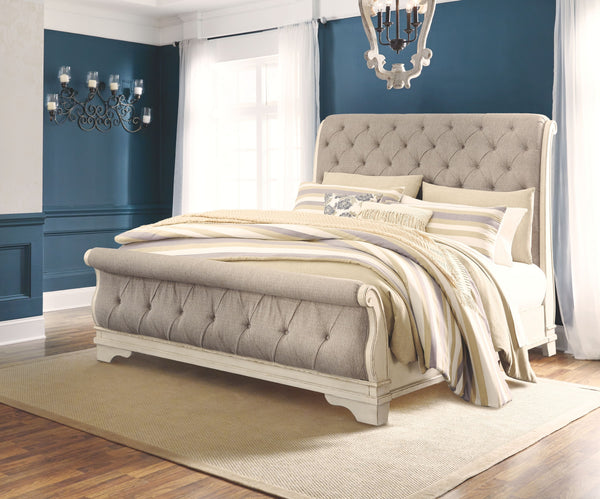 Realyn - Two-tone - 5 Pc. - Dresser