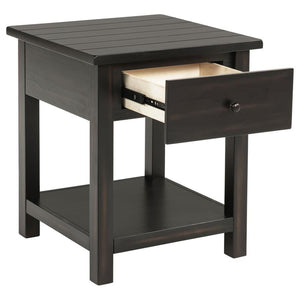  its square silhouette highlights a subtle