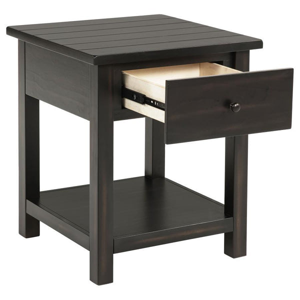  its square silhouette highlights a subtle